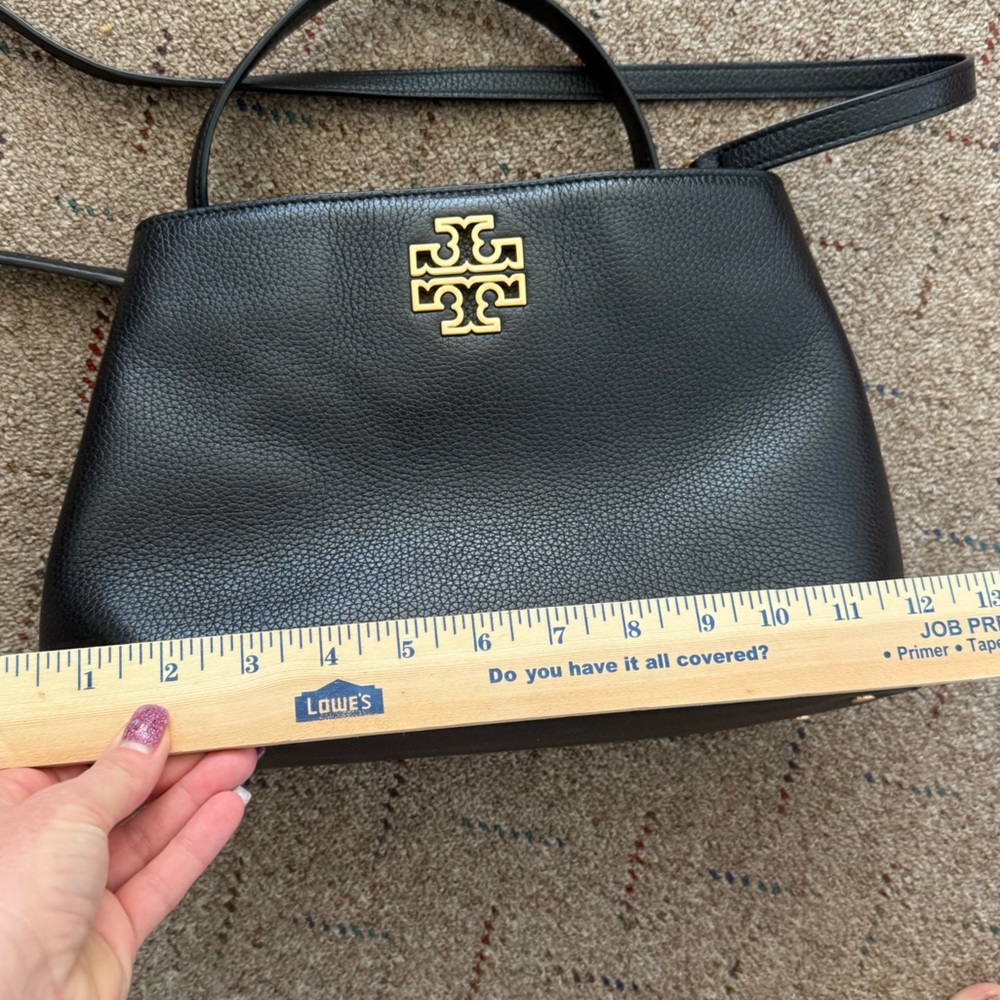 Tory Burch Black Leather Top-Handle Shoulder Bag with Gold Logo - Picture 7 of 8